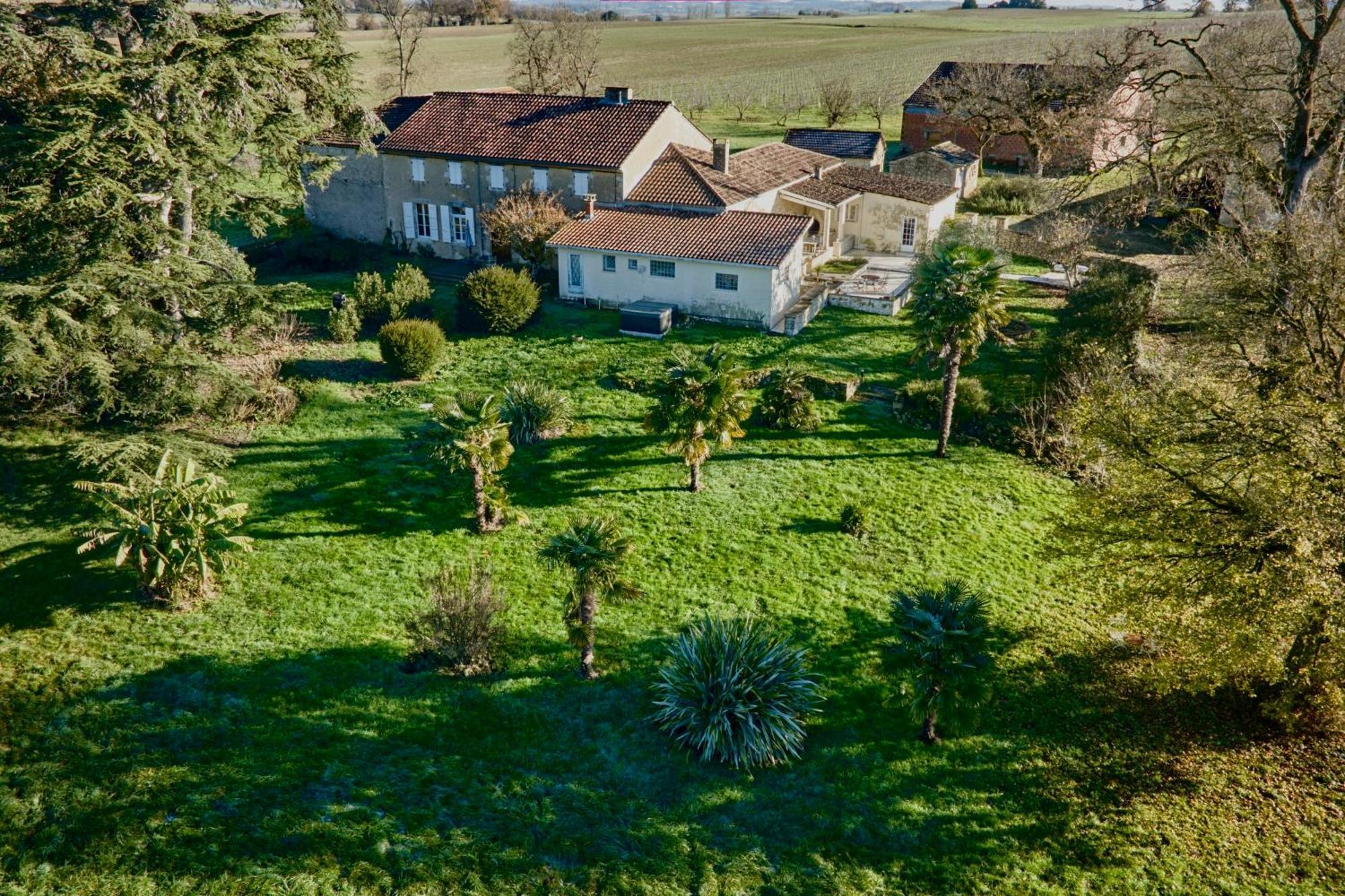 Chambres D'Hotes De Charme Avec Piscine - Le Clos Boissiere Valence-sur-Baïse Eksteriør bilde