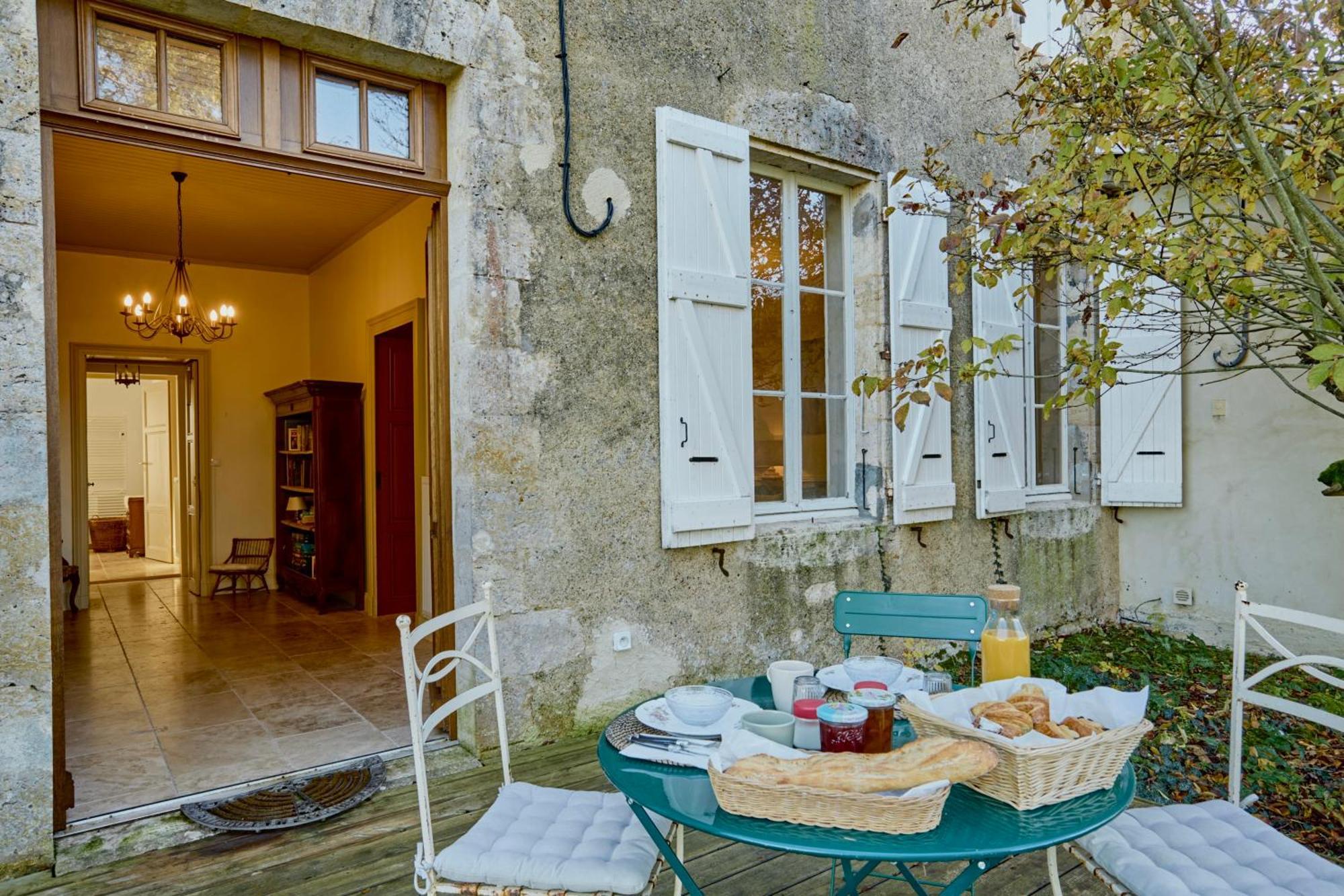 Chambres D'Hotes De Charme Avec Piscine - Le Clos Boissiere Valence-sur-Baïse Eksteriør bilde